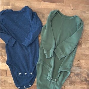 2 long sleeve onesies